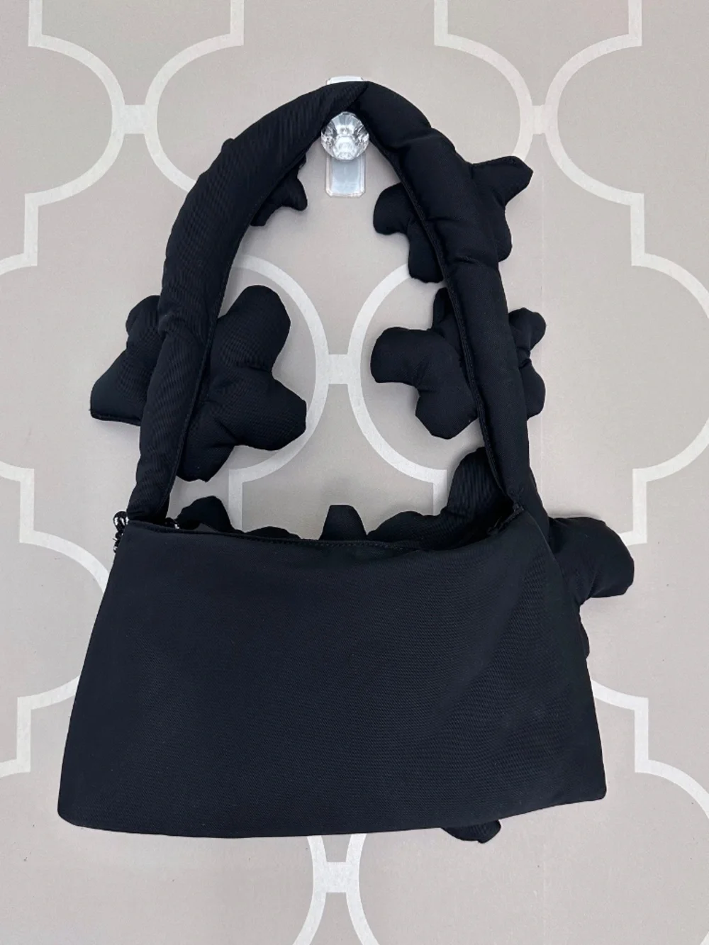 Coachtopia Loop Shoulder Bag with Floral Appliqué – Black NWT
